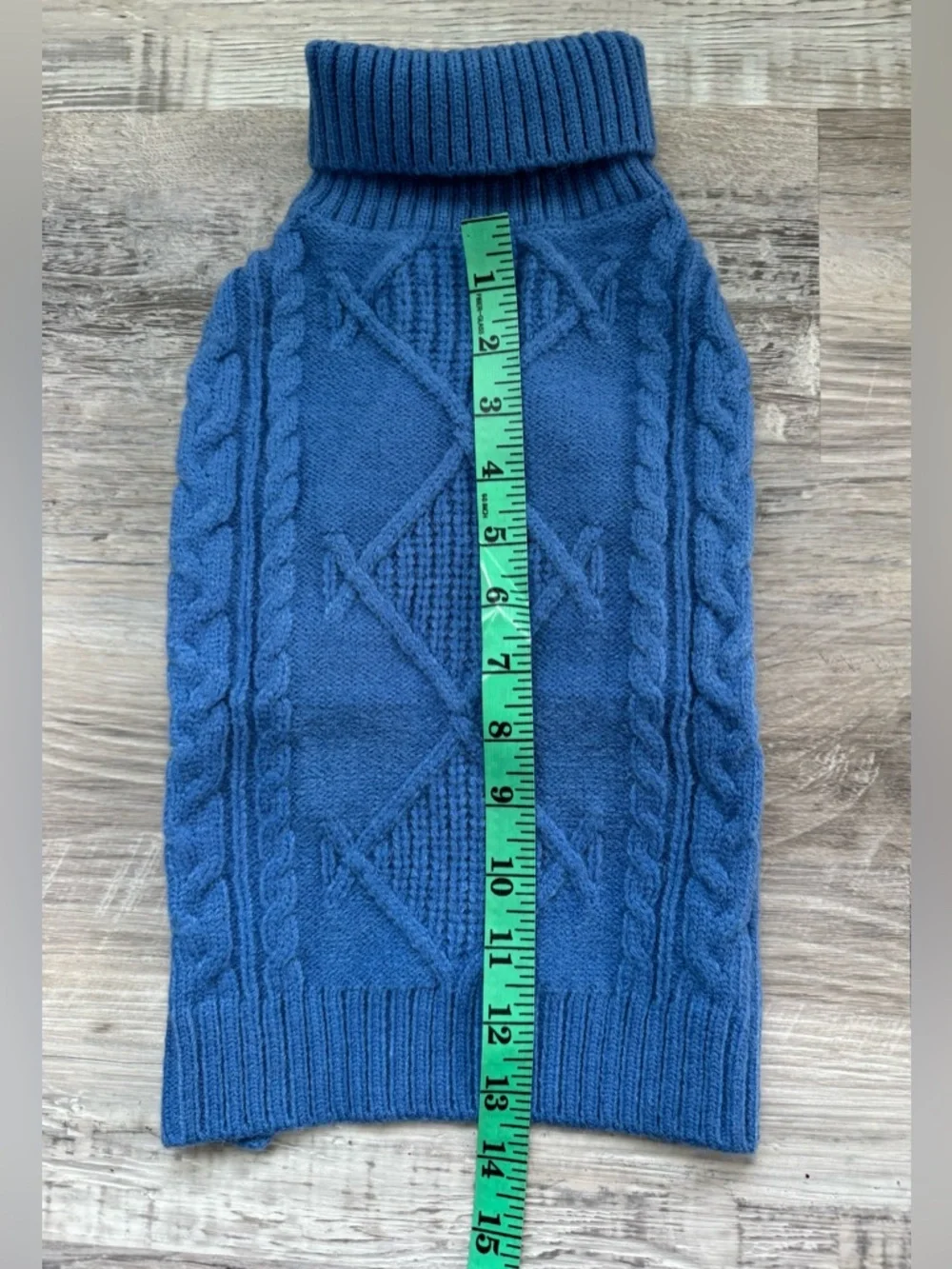 ASENKU Dog Sweater, Size M. Features a beautiful cornflower-blue color. This war